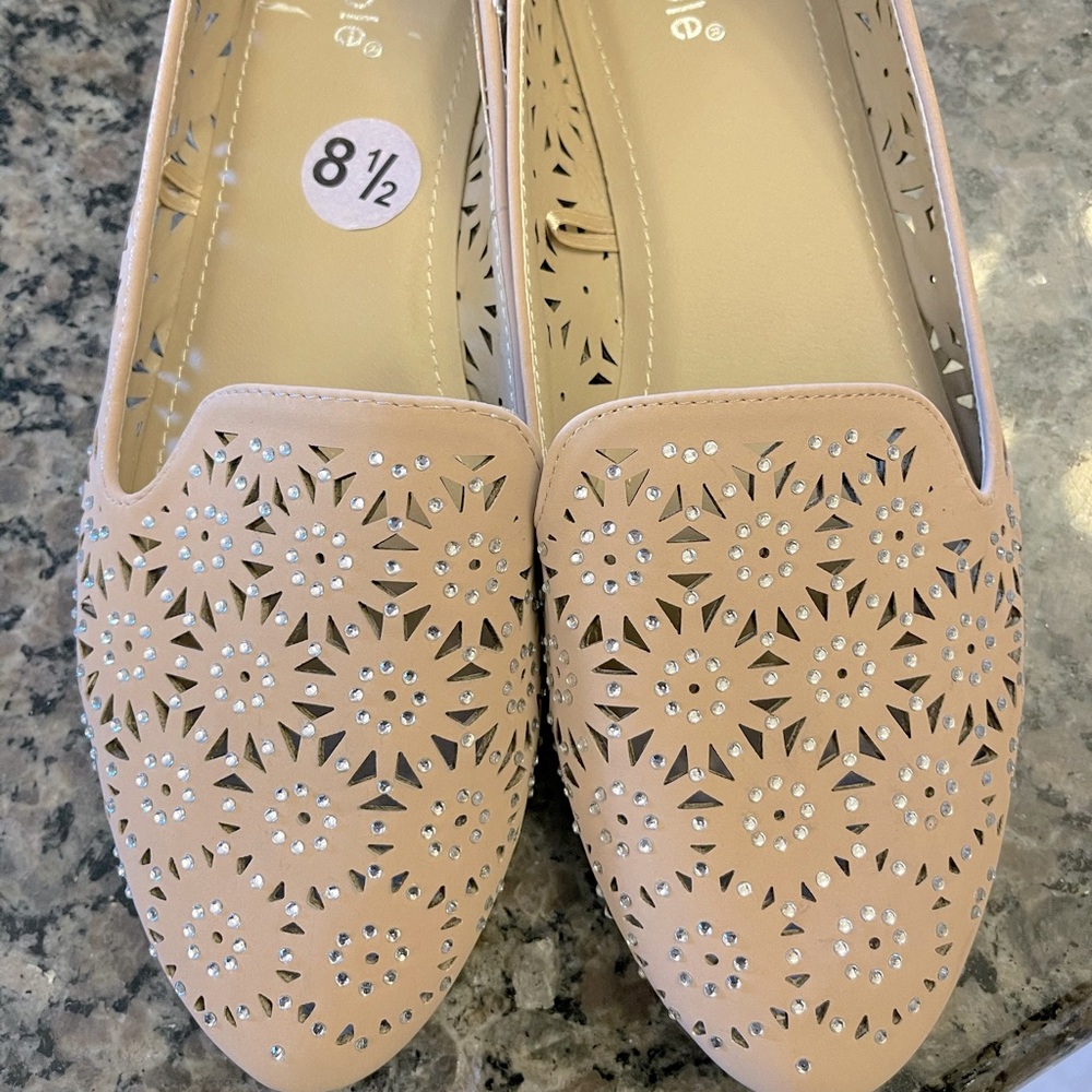 Nicole flats shoes